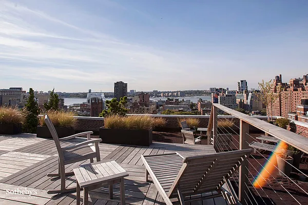 Sold by Sotheby's International Realty | media 24