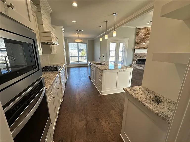 11948 Gillian Ct — Photo 12