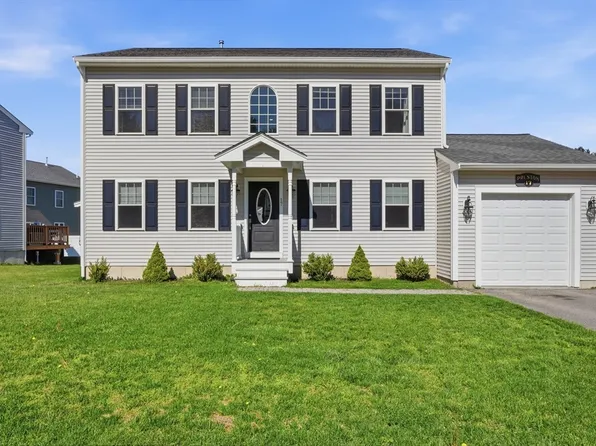 17 Fieldstone Ln, Marion, MA 02738