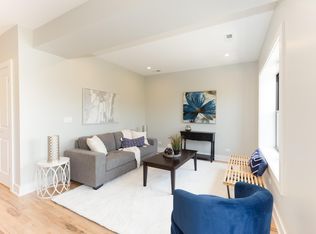2019 W Ainslie St APT 3, Chicago, IL 60625