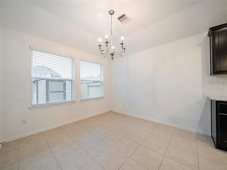 16323 Hillside Garden Ln — Photo 4