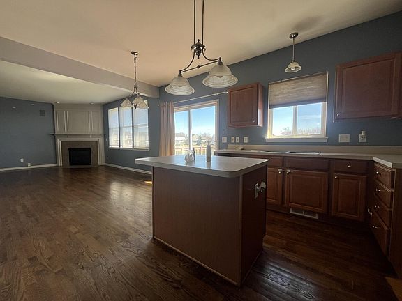 5th image of 9890 High Meadow Dr
