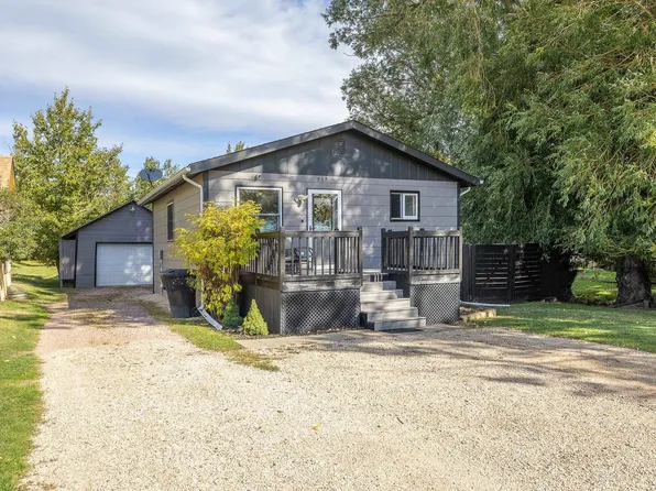 937 Crook St, Custer, SD 57730