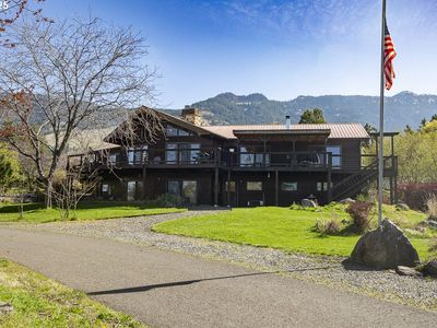 69789 Antles Ln, Cove, OR, 97824
