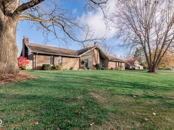 804 W 8th St, Seymour, IN 47274