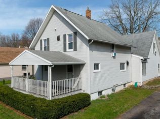 7 Durant Pl, Fairport, NY 14450