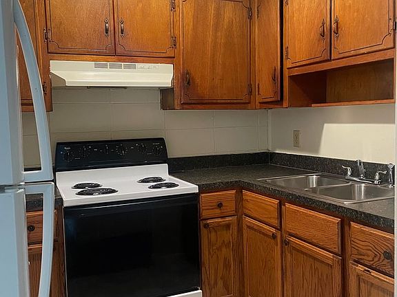 4th image of 333 Audubon Dr #22-A