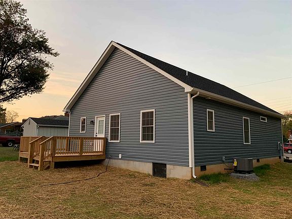 317 Gray Ave, Staunton, VA 24401 MLS 627686 Zillow 317 Gray Ave, Staunton, VA 24401 MLS 627686 Zillow