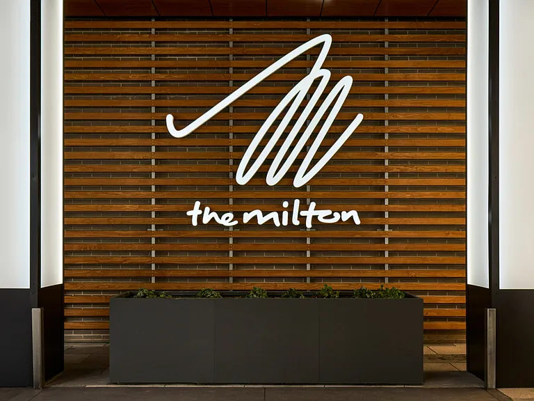 The Milton — Photo 45