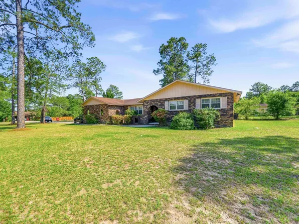 28 Tyler Dr, Byron, GA 31008