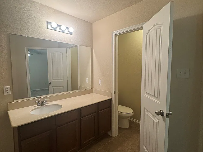 327 Elam Dr — Photo 19