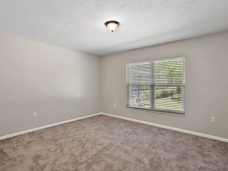 9655 SW 200th Ct — Photo 9