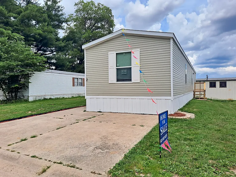 2 Deerwood Dr — Photo 11