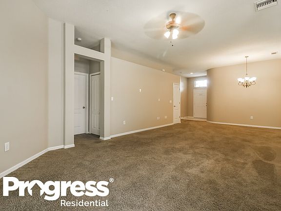 3rd image of 2536 Rosehaven Dr