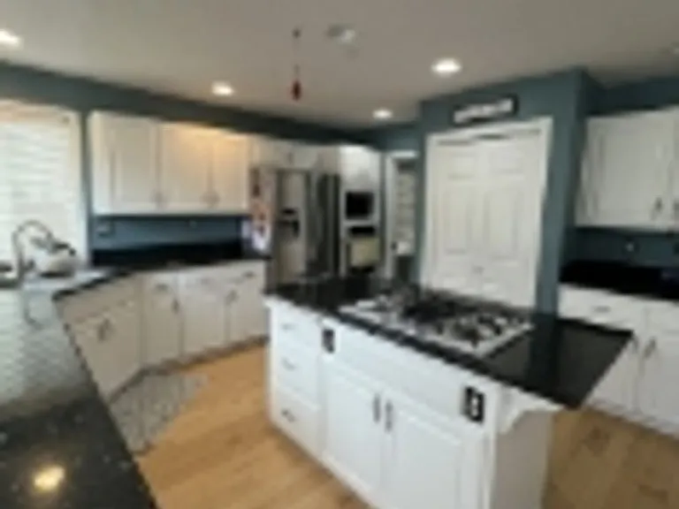 1311 Keystone Loop NE — Photo 7