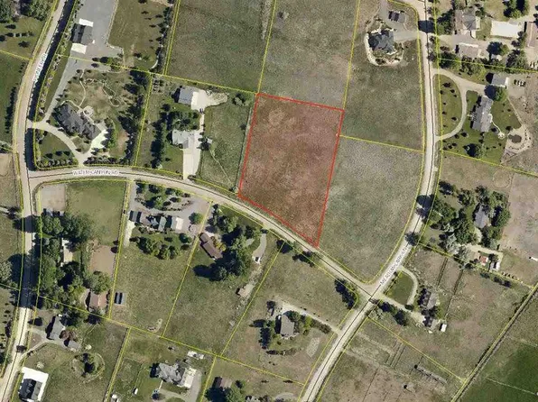 272 Water Canyon Rd, Minden, NV 89423
