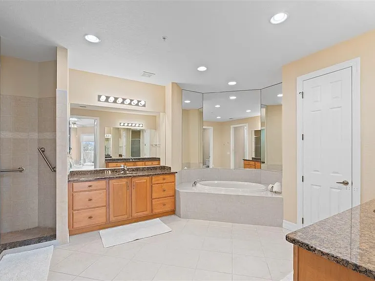 6100 Jessie Harbor Dr #202 — Photo 30