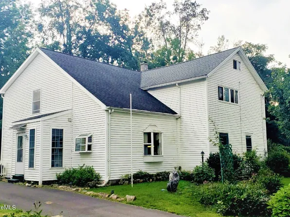 298 E Housatonic St, Dalton, MA 01226