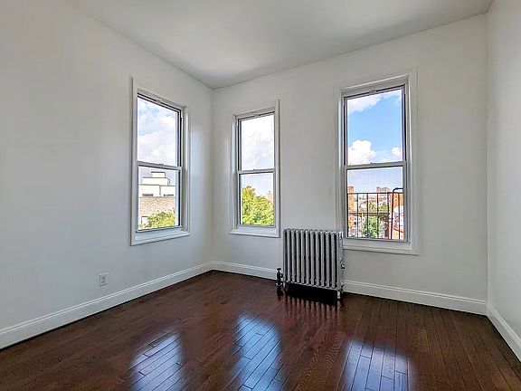 3rd image of 221 Central Ave #3L