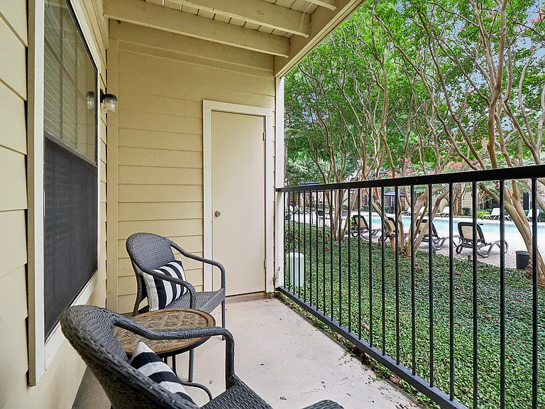 B1 Patio and storage
