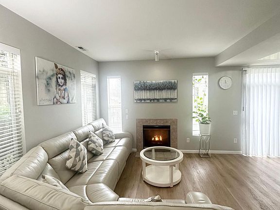 Entrance with living room on the left