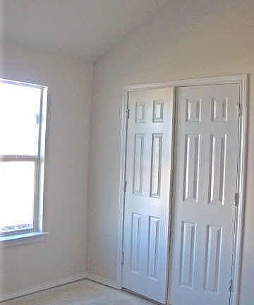 4th image of 12245 Hunters Knoll Dr