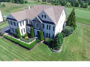 401 Hoffman Rd, Harleysville, PA 19438