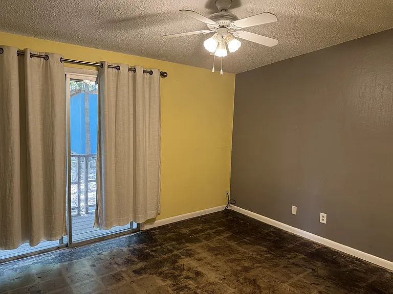 1715 Woodland Ave — Photo 14