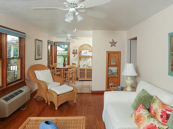 4th image of 6351 Gulf Of Mexico Dr
