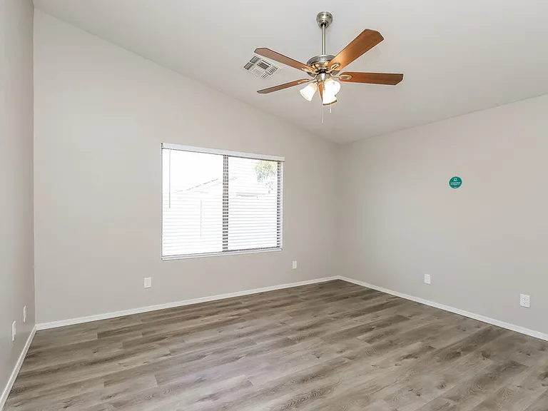 10944 E Delta Ave — Photo 8