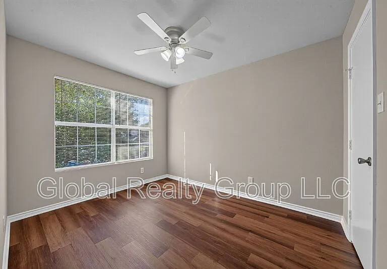 7802 Kingsbury Way #4 — Photo 17