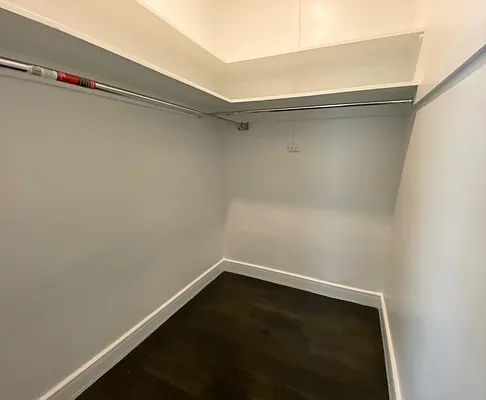 Rented by 165 E 66 Street Residential Owner LLC | media 10