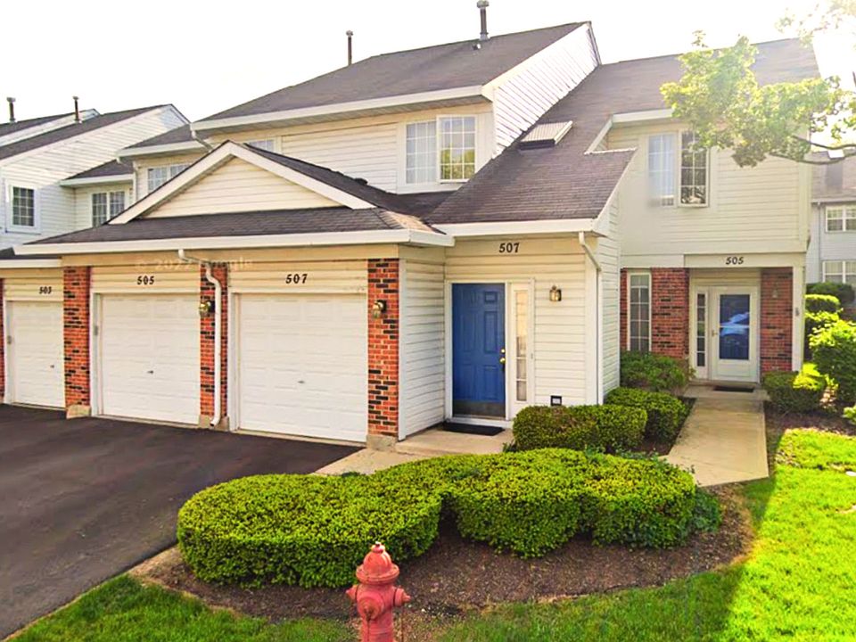 1st image of 507 W Parkside Dr #507