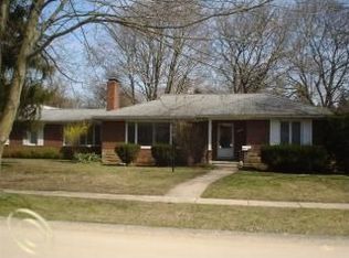 15090 Fenton, Redford, MI 48239