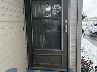 1190 Pine St APT D, Hamilton, MT 59840