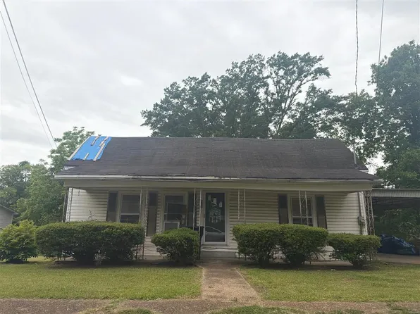 406 Academy St, Winona, MS 38967