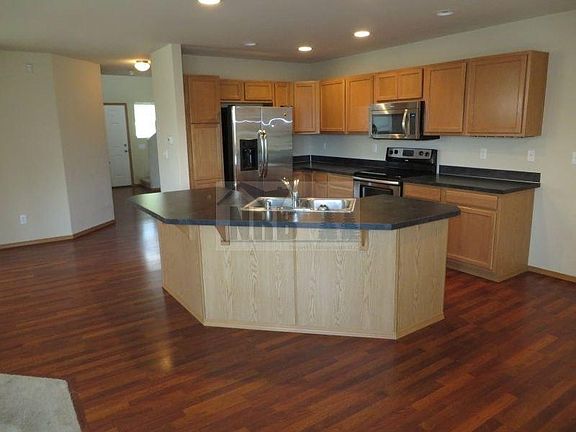 3rd image of 17719 17th Ave E