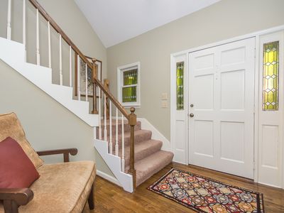 1910 Forest Creek Dr, Birmingham, AL, 35244