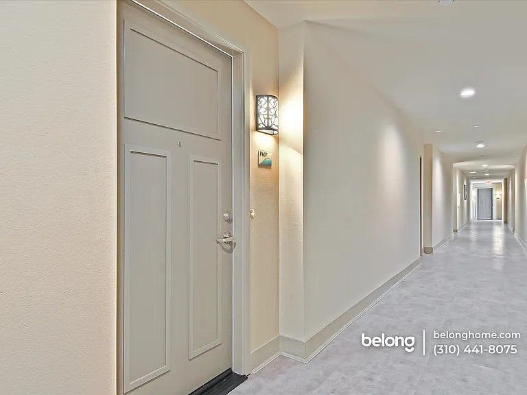 627 Deep Valley Dr #P607 — Photo 3