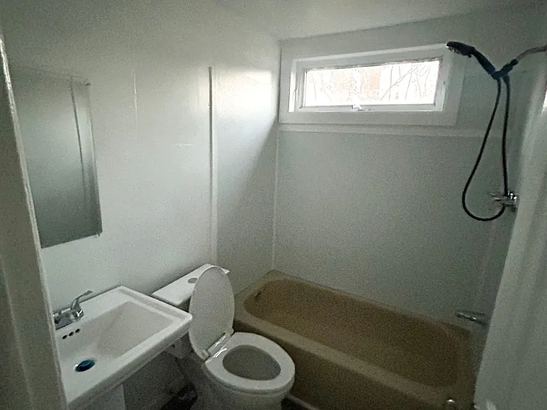 11226 Hall Ave #A — Photo 4