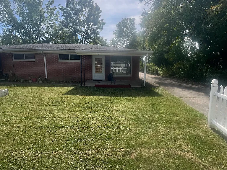 2429 Wade St #1 — Photo 11