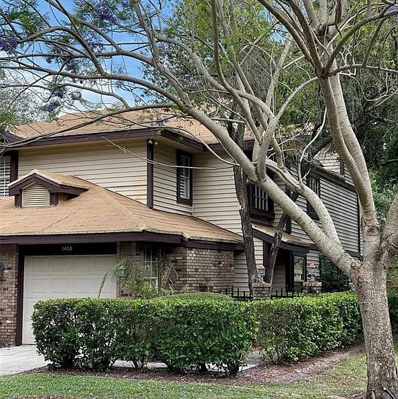 1450 Mahogany Ln — Photo 1
