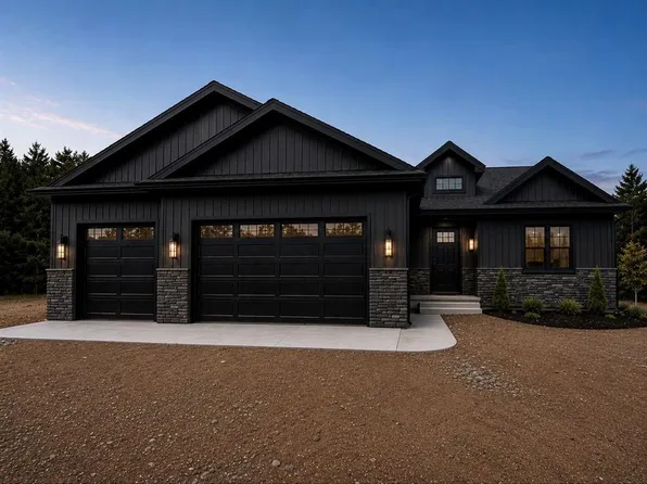 9160 S 24th Avenue, Eau Claire, WI 54703
