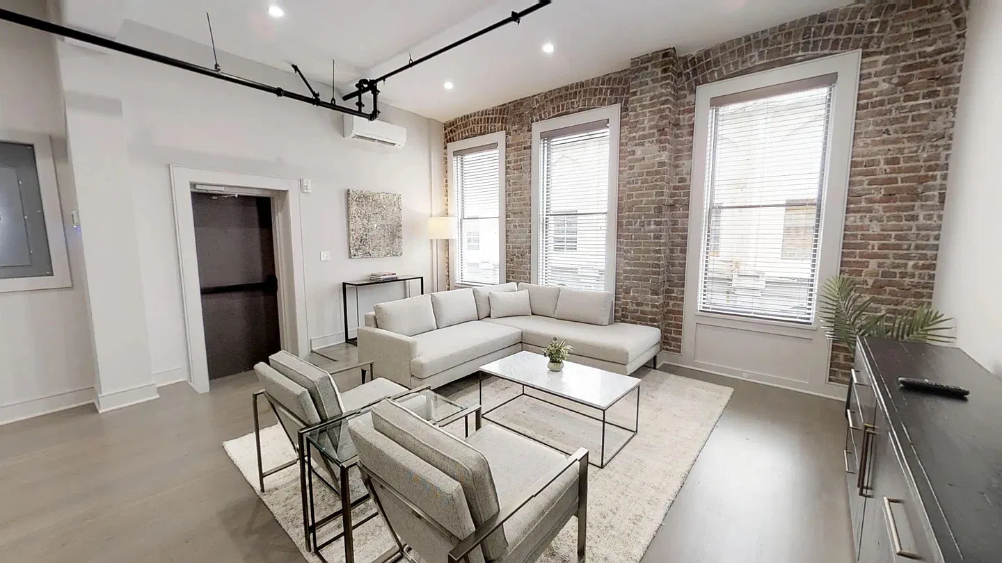 3 bed, 1400 sqft, $5,800 — Photo 4