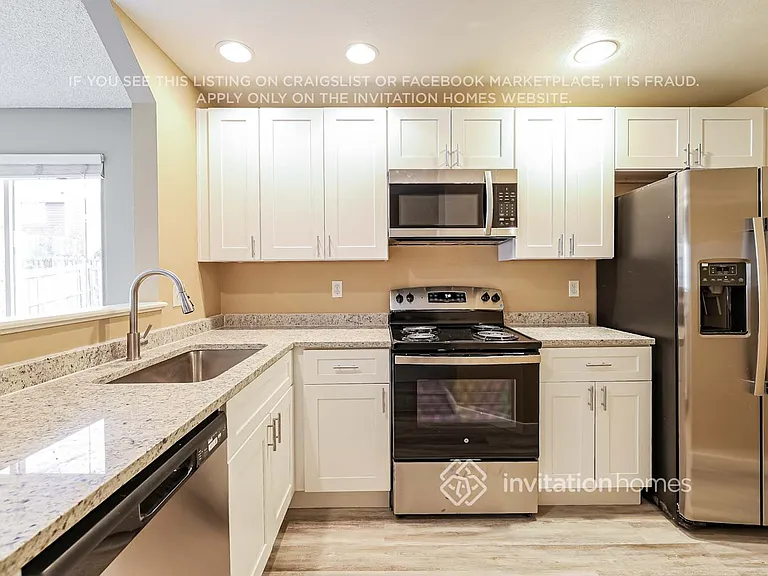 17989 E Colgate Pl — Photo 9