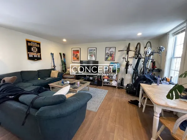 1 Norfolk Pl, Cambridge, MA 02139