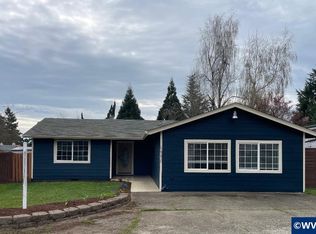 1550 Tierra Lynn Dr, Woodburn, OR 97071