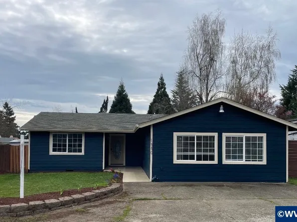 1550 Tierra Lynn Dr, Woodburn, OR 97071