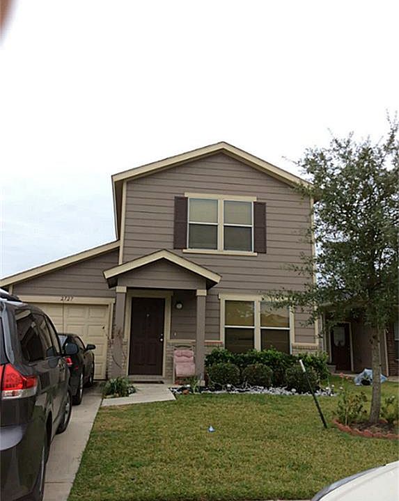 1st image of 2727 Oriole Wood Ct