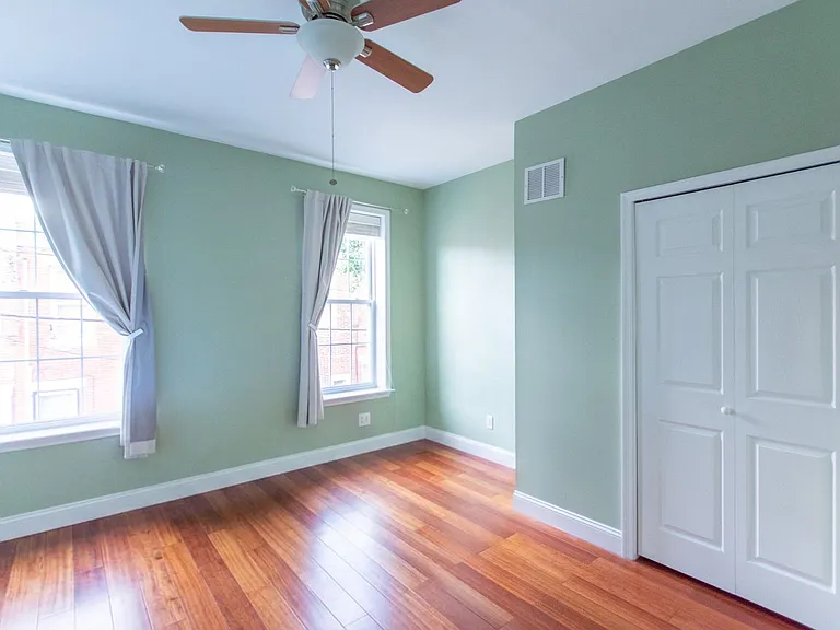 138 Mercy St — Photo 24